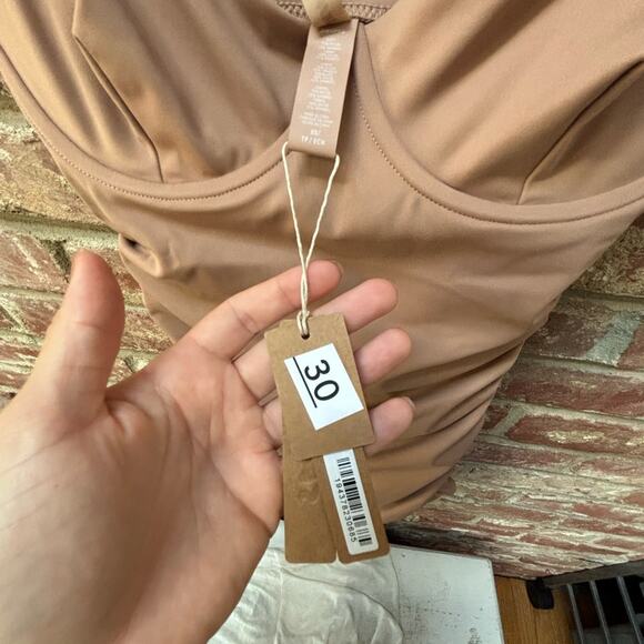 Skims‎ Swim | Nwt Skims Sculpting Swim Ruched Size XS Skirted - Picture 5 of 8